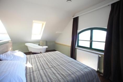 Hotel Vinohrad Milotice Bagian luar foto