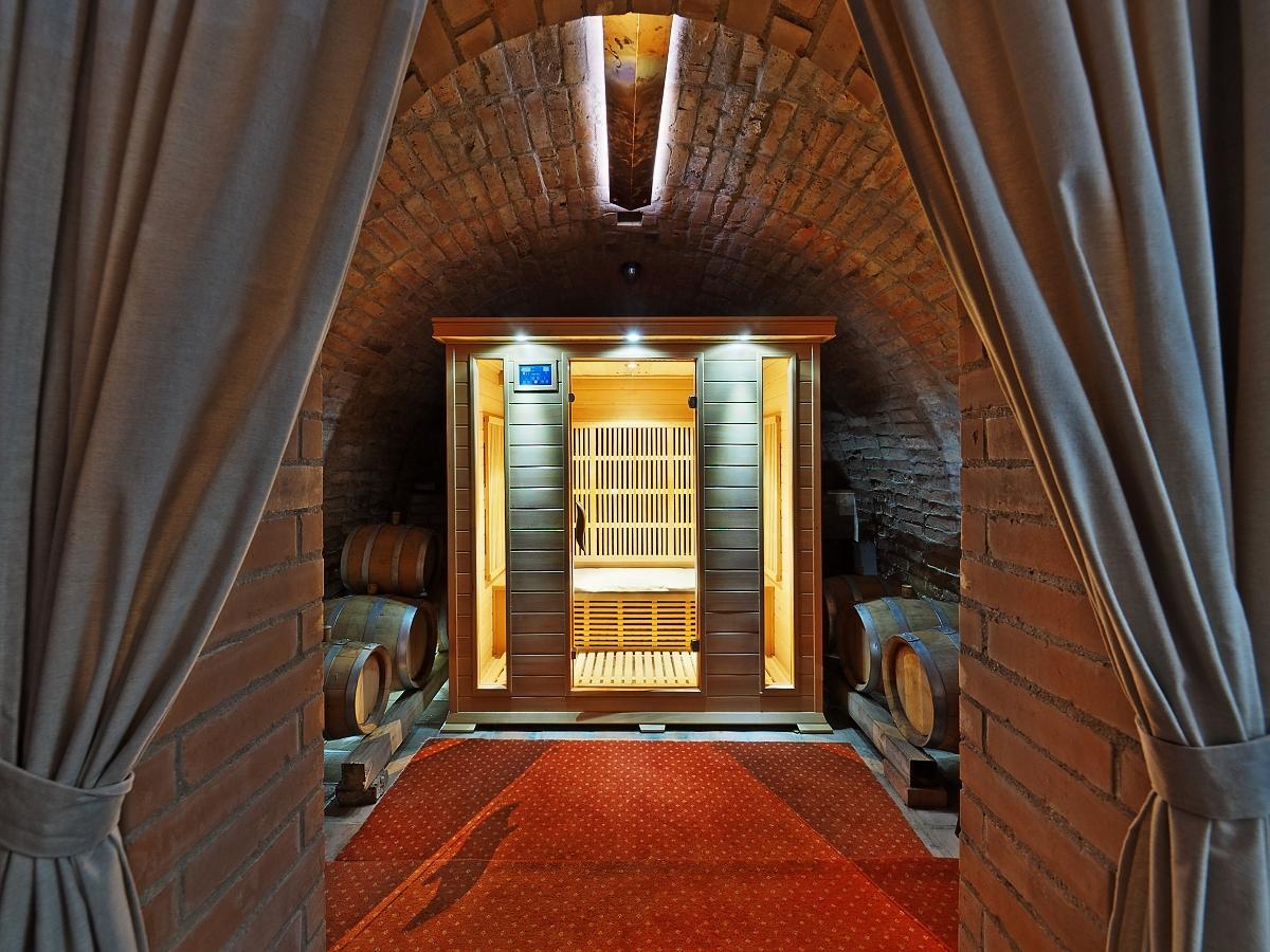 Hotel Vinohrad Milotice Bagian luar foto